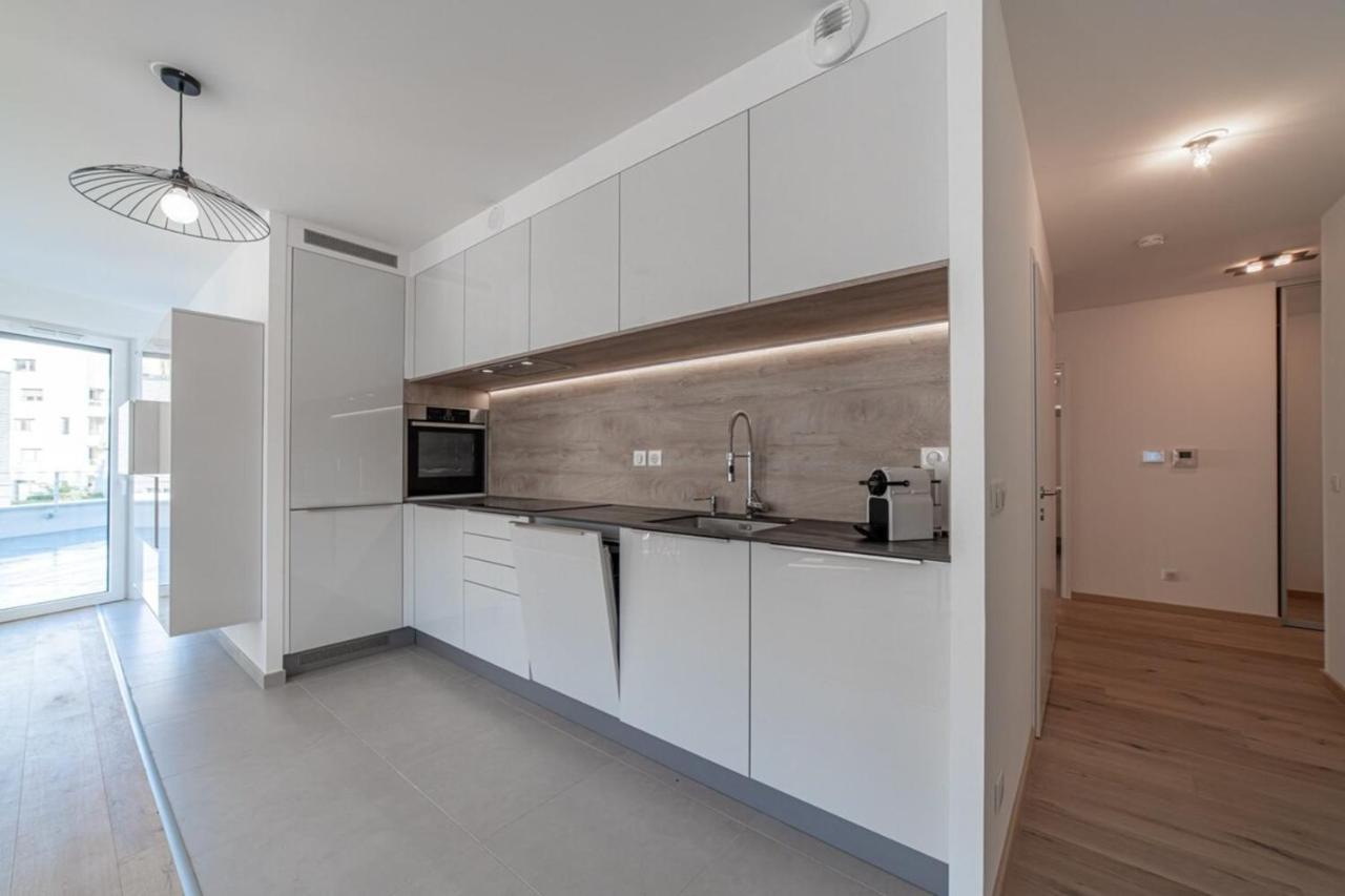 L'Estrade Appartement Annecy Luaran gambar